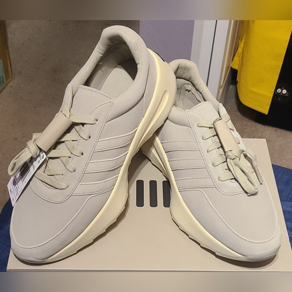 Adidas Fear Of God X Athletics Los Angeles, New In Box! M10.5/ W11.5 - Picture 1 of 13